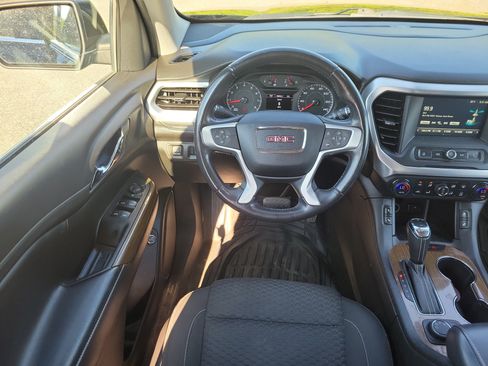 Used 2019 GMC Acadia SLE AWD/4WD image 16