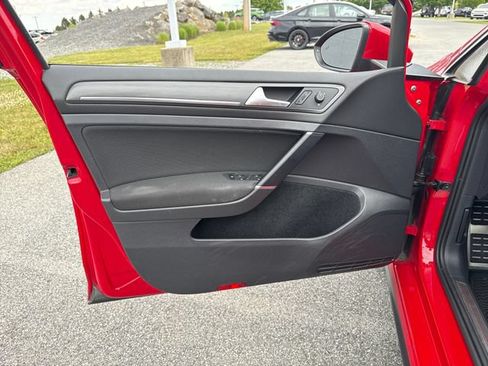 Used 2020 Volkswagen GTI S FWD image 20