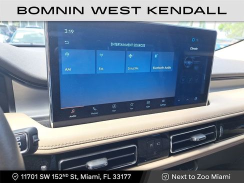 Used 2023 Lincoln Nautilus AWD w/ Premium Package image 27