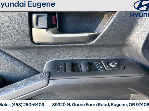 Used 2024 Toyota Tacoma TRD Sport image 12