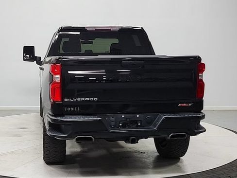 Used 2022 Chevrolet Silverado 1500 RST w/ Z71 Off-Road Package AWD/4WD image 6