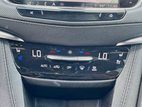 Used 2025 Cadillac XT5 Premium Luxury w/ Technology Package FWD image 16