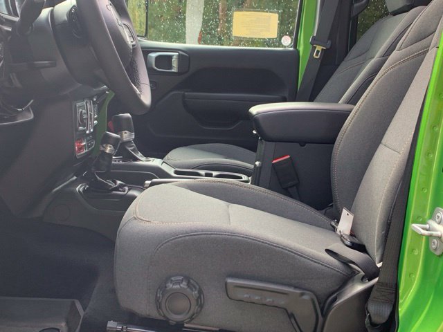 Used 2025 Jeep Wrangler Unlimited Sport AWD/4WD image 38