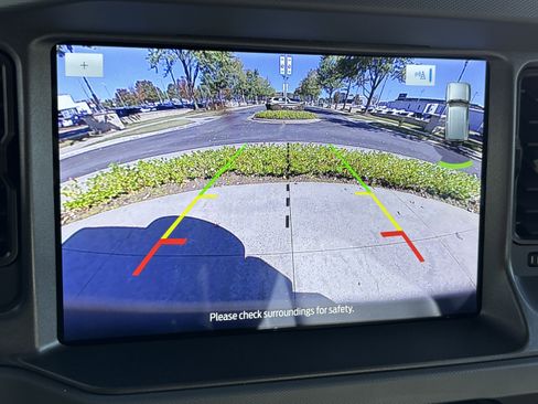 Used 2024 Ford Bronco Big Bend image 28