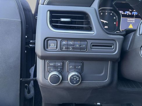 Used 2021 GMC Yukon AT4 w/ Rear Media and Nav Package AWD/4WD image 42
