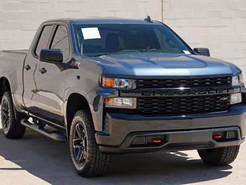 Used 2019 Chevrolet Silverado 1500 Custom Trail Boss w/ Custom Convenience Package AWD/4WD image 46