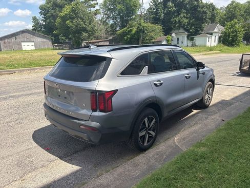 Used 2021 Kia Sorento S w/ Panoramic Sunroof Package AWD/4WD image 7