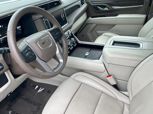 Certified 2023 GMC Yukon Denali image 10