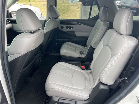 Used 2024 Honda Pilot EX-L image 24