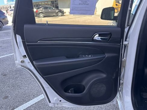 Used 2021 Jeep Grand Cherokee Limited w/ Quick Order Package 28K 80th image 15