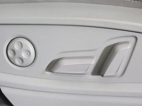 Used 2019 Audi Q5 2.0T Premium Plus w/ Premium Plus Package image 37