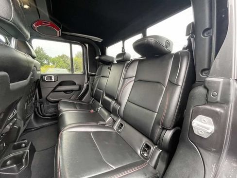 Used 2020 Jeep Gladiator Rubicon AWD/4WD image 12