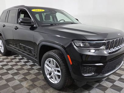 Used 2023 Jeep Grand Cherokee Laredo