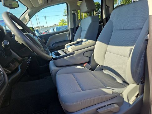 Used 2019 Chevrolet Silverado 1500 Custom w/ Texas Edition RWD image 18