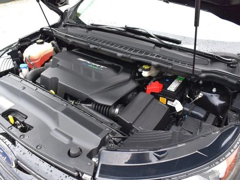 Used 2018 Ford Edge Sport w/ Equipment Group 401A AWD/4WD image 40