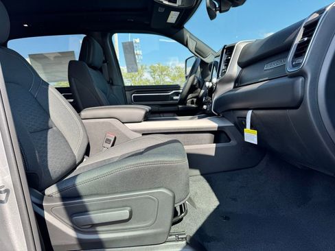 New 2026 RAM 1500 Big Horn AWD/4WD image 11
