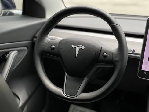 Used 2019 Tesla Model 3 Standard Range Plus RWD image 31
