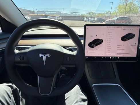 Used 2023 Tesla Model 3 Standard Range RWD image 21