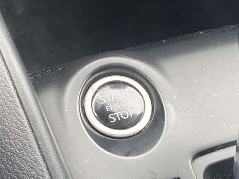 Used 2024 Nissan Kicks S image 22