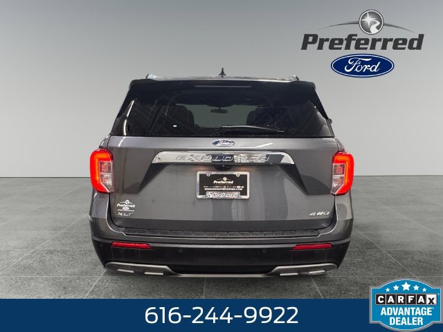 Used 2024 Ford Explorer XLT w/ Equipment Group 202A AWD/4WD image 23