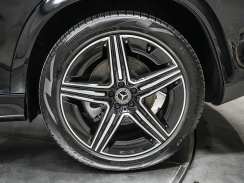 Certified 2025 Mercedes-Benz GLE 450 4MATIC image 10