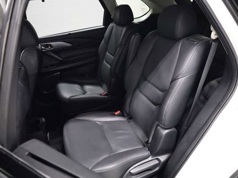 Used 2020 MAZDA CX-9 Touring w/ Touring Premium Package image 32