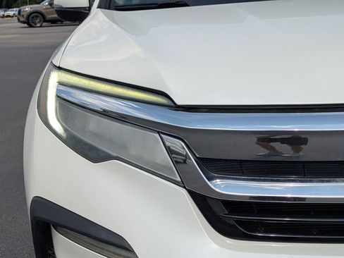 Used 2019 Honda Pilot Touring image 10