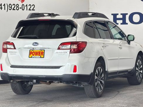 Used 2017 Subaru Outback 2.5i Limited AWD/4WD image 3