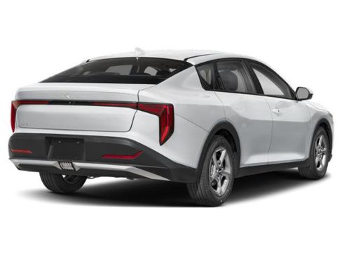 New 2026 Kia K4 FWD image 2