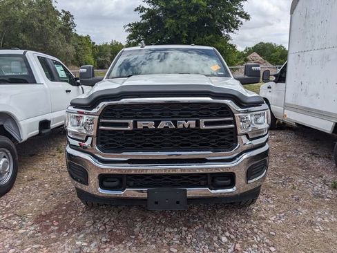 Used 2024 RAM 2500 Tradesman w/ Chrome Appearance Group image 2