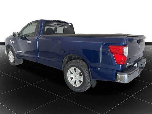 Used 2017 Nissan Titan SV AWD/4WD image 3