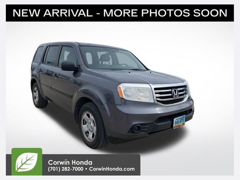 Used 2015 Honda Pilot LX image 1