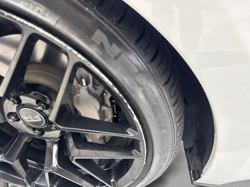 Used 2016 Ford Mustang GT Premium w/ Equipment Group 401A RWD image 84
