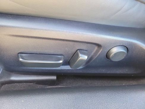 Used 2023 Lexus IS 350 F Sport image 12