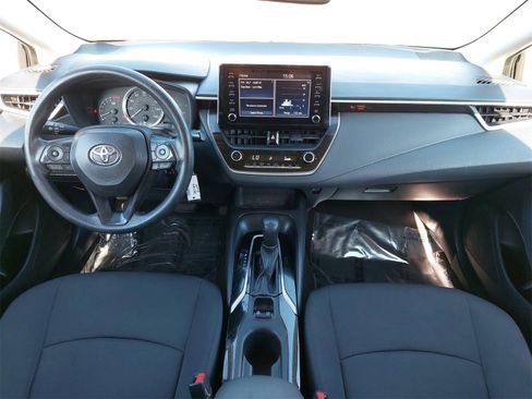 Used 2020 Toyota Corolla LE image 9