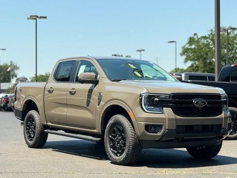New 2026 Ford Ranger Lariat w/ Black Appearance Package AWD/4WD image 32