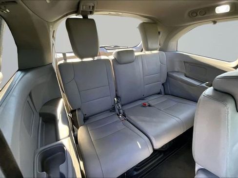 Used 2012 Honda Odyssey EX-L image 24
