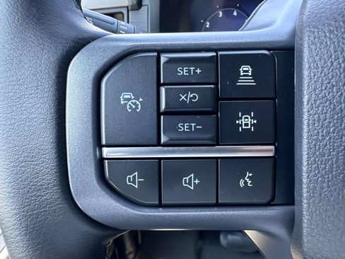 Used 2025 Ford F150 XLT w/ Equipment Group 302A MID AWD/4WD image 17