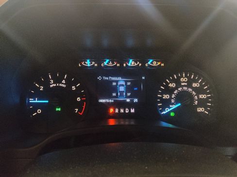 Used 2019 Ford F150 XL w/ Equipment Group 101A Mid AWD/4WD image 23
