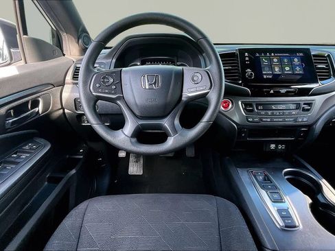 Used 2022 Honda Pilot Sport image 9