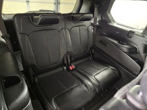 Used 2021 Jeep Grand Cherokee L Overland w/ Luxury Tech Group IV image 48