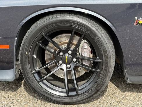 Used 2017 Dodge Challenger R/T Scat Pack image 45