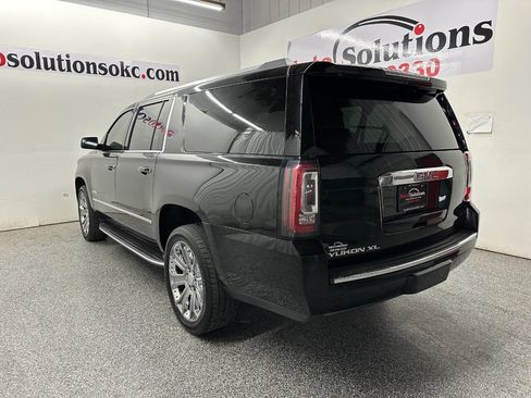 Used 2018 GMC Yukon XL Denali w/ Open Road Package image 5