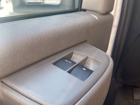 New 2025 Chevrolet Express 3500 w/ Power Convenience Package image 9