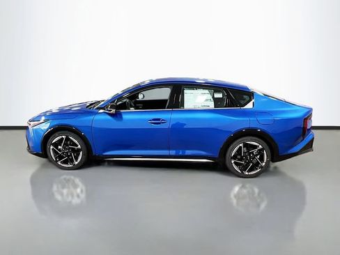 New 2025 Kia K4 GT-Line image 4
