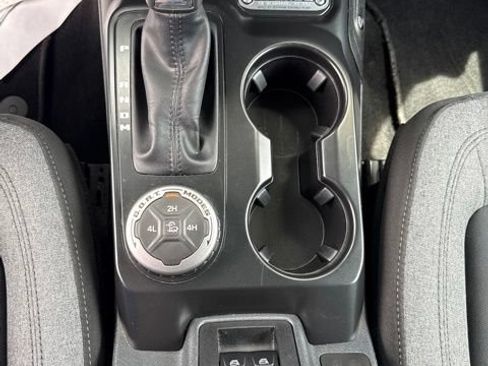 Used 2025 Ford Bronco Big Bend AWD/4WD image 24
