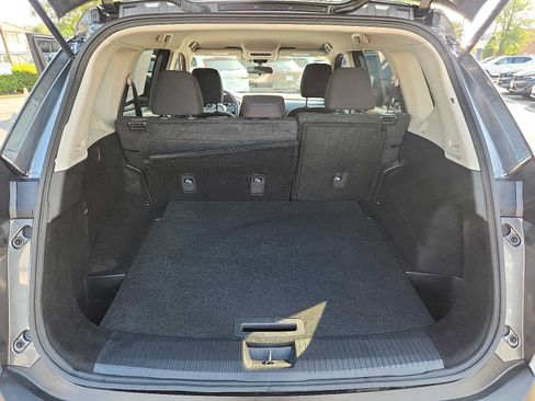 Used 2023 Nissan Rogue S AWD/4WD image 27