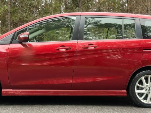 Used 2013 MAZDA MAZDA5 Grand Touring image 9