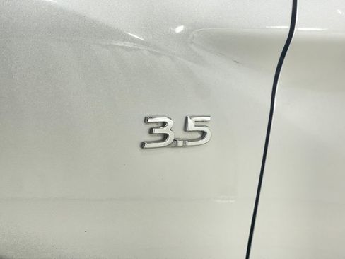 Used 2019 INFINITI QX60 Luxe w/ Essential Package image 41