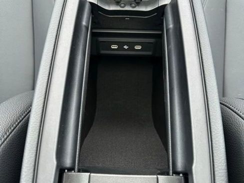 Used 2026 Mercedes-Benz CLA 250 4MATIC image 36